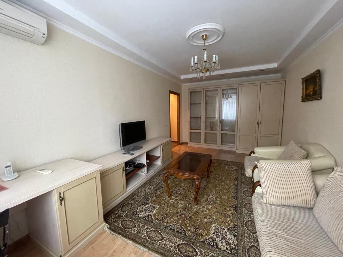 Apartment Mala Zhytomyrska 10 Κίεβο Εξωτερικό φωτογραφία
