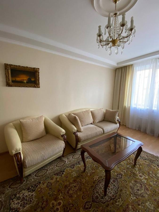 Apartment Mala Zhytomyrska 10 Κίεβο Εξωτερικό φωτογραφία